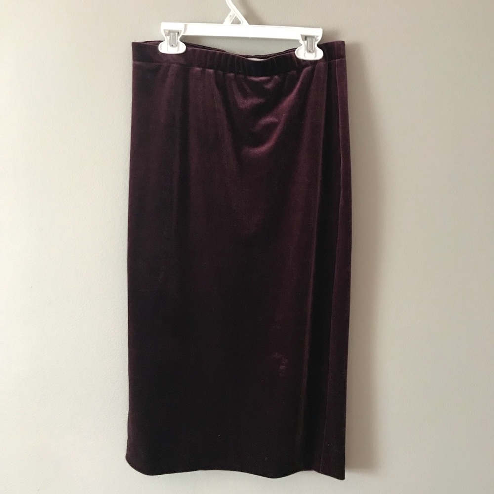 VELVET SKIRT